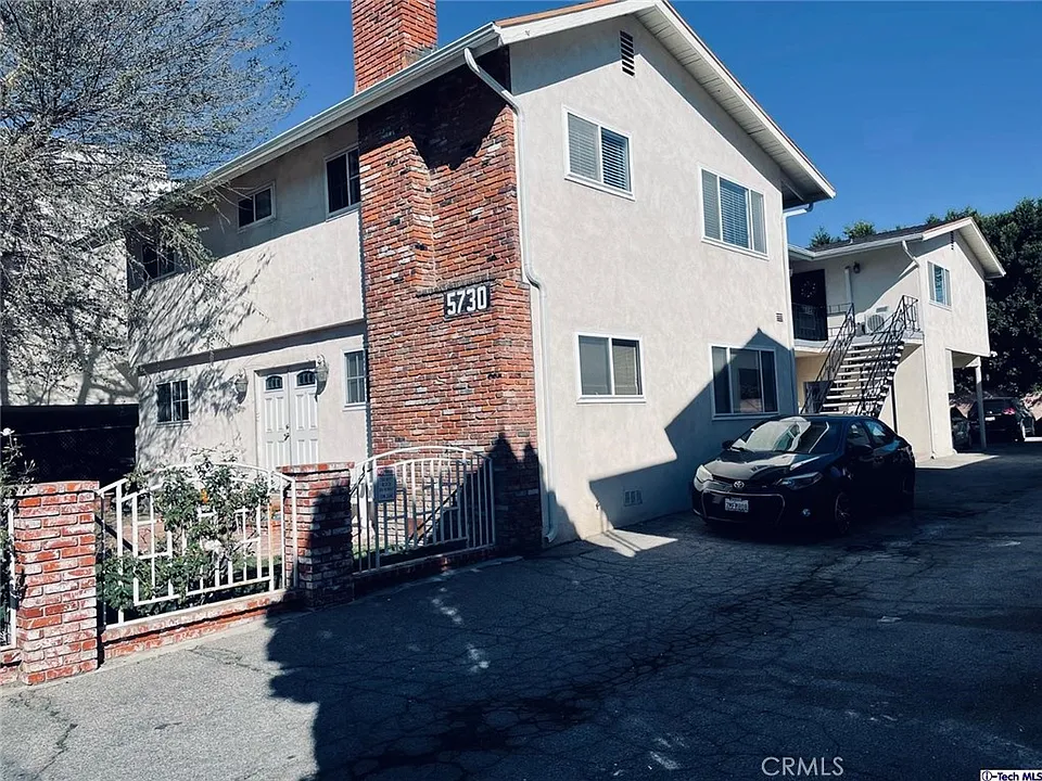 5730 Laurel Canyon Blvd #3