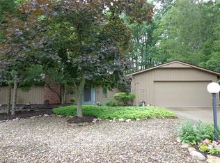 12006 The Blfs, Strongsville, OH