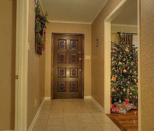 13x5 Entry Hall