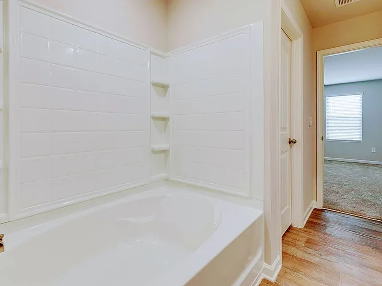 128 Echline St — Photo 20