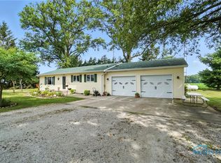 16864 Oil Center Rd, Cygnet, OH 43413