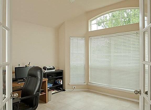 2nd image of 8301 Sandlin Dr
