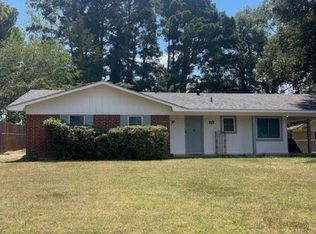 1302 Stanford Dr, Longview, TX 75601