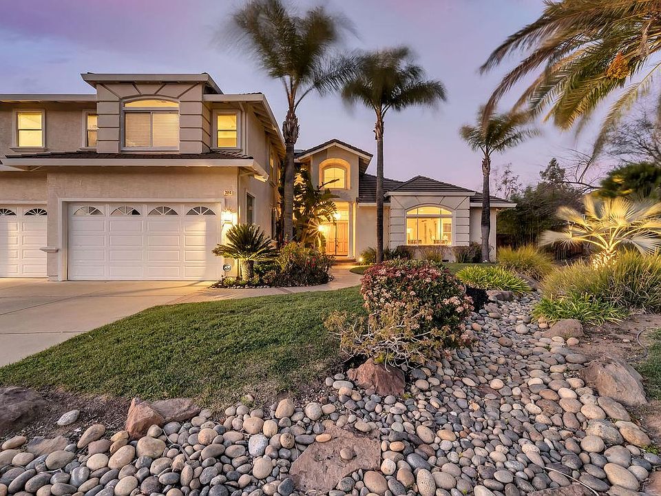 1st image of 3694 Meadowlands Ln