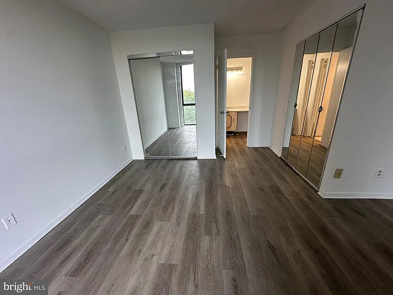 2311 Pimmit Dr #911-E — Photo 7
