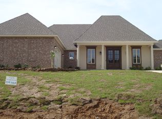 1710 Decatur Dr, Ruston, LA 71270