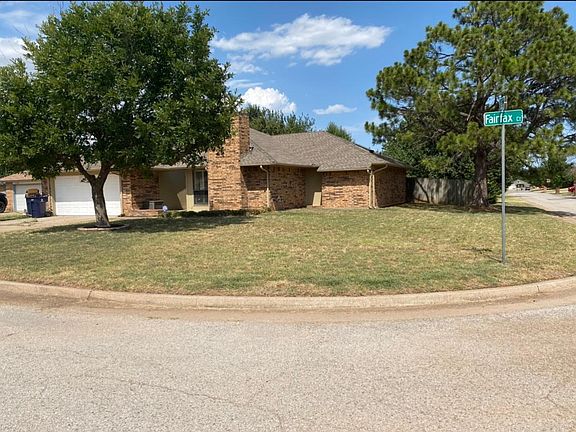 3rd image of 1308 Fairfax Ct