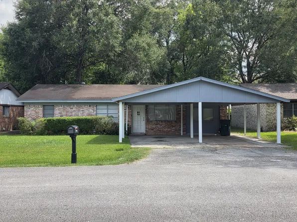 9425 McLean St, Beaumont, TX 77707