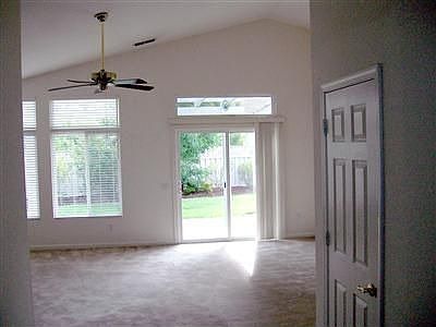 2nd image of 140 Full Moon Ct