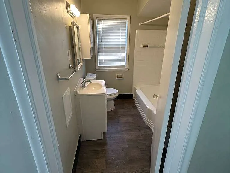 5984 Bluehill St — Photo 32