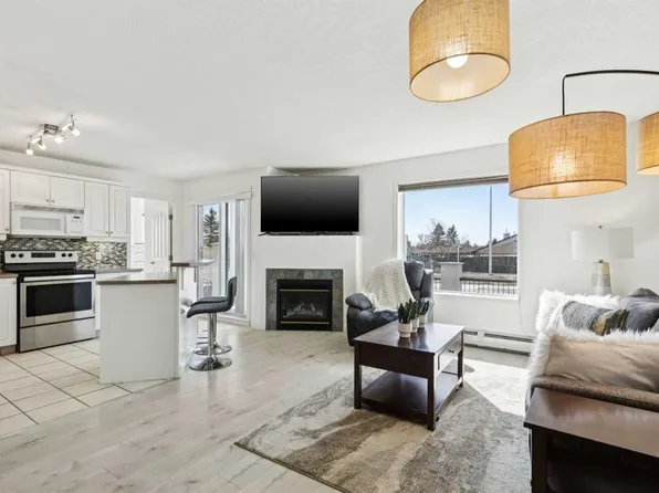 6102 N Valleyview Park SE #102, Calgary, AB T2B 3R6