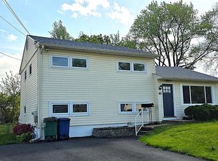 650 Brenda Ln, Aberdeen, MD 21001