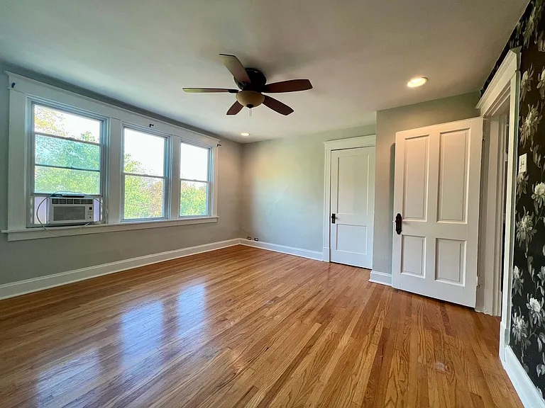 6114 Columbia Ave — Photo 24