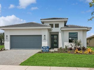 5002 Fairhope Cir, Lakewood Ranch, FL 34211