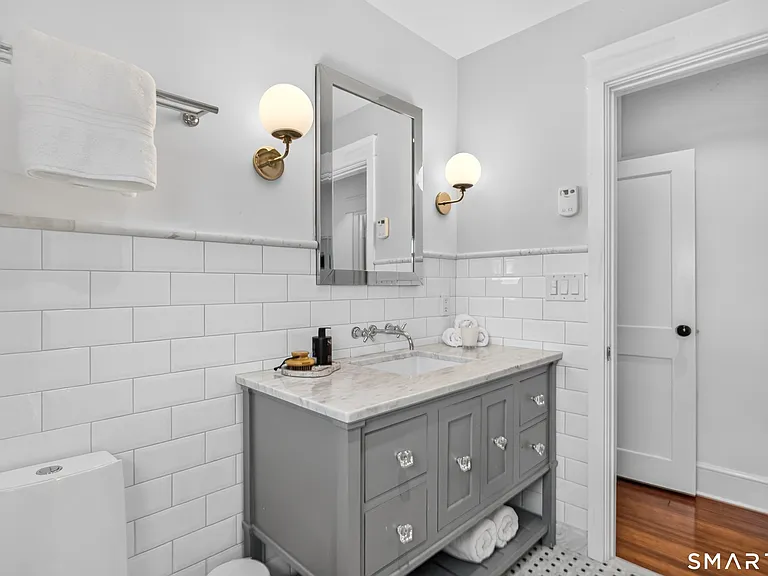 42 Treadwell Ave — Photo 28