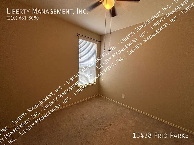 13438 Frio Parke — Photo 23