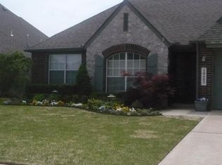 10402 E 112th Pl S, Bixby, OK 74008