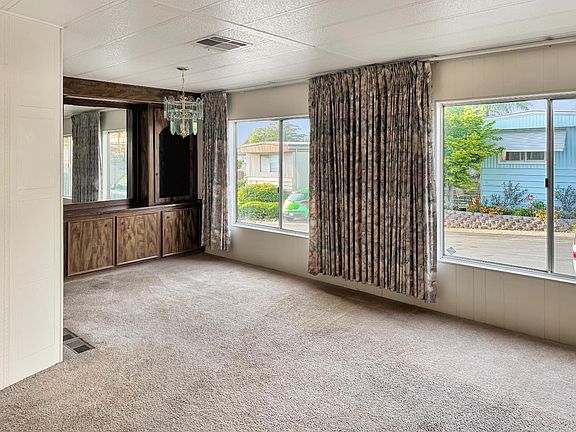 5th image of 1542 Cottonwood Cir #14