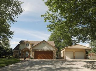 202 Howard Rd, Trimble, MO 64492