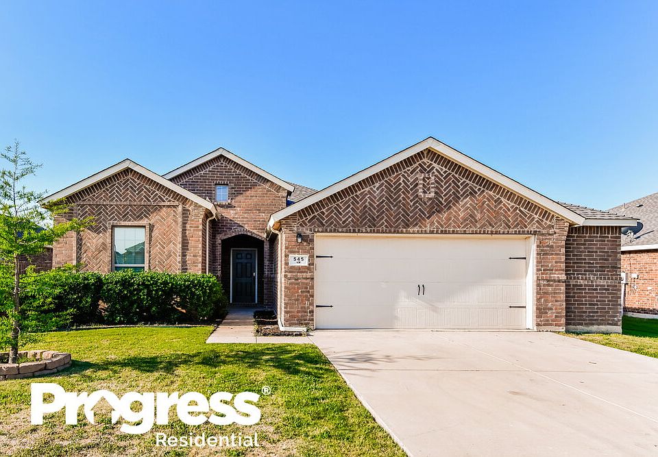 1st image of 545 Foxcraft Dr