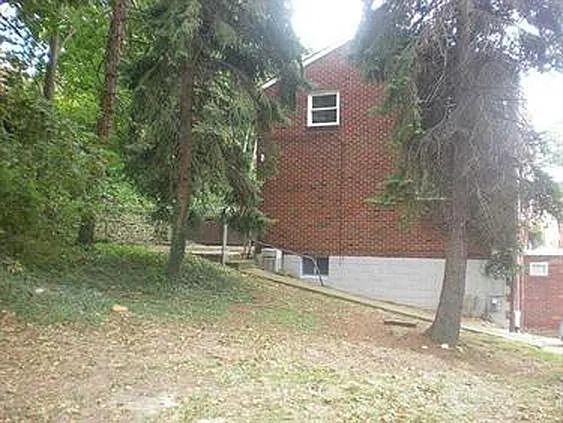 424 Brookline Blvd — Photo 10