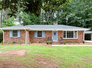 411 Dial Way, Stone Mountain, GA 30083