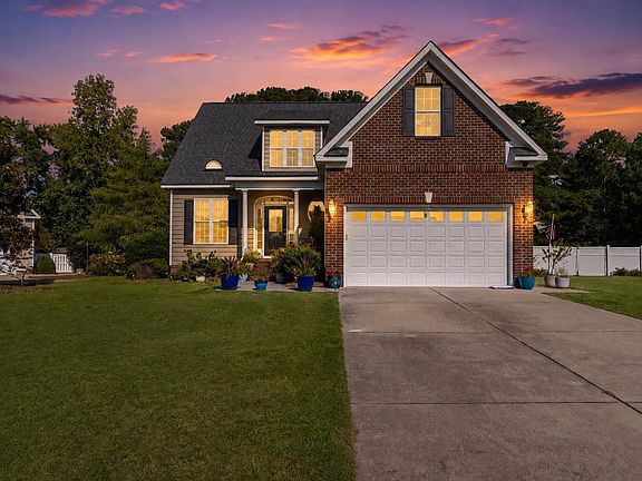 2nd image of 4713 Bluff Pl N