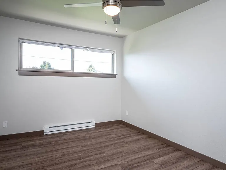 Spruce Park Apartments — Photo 19