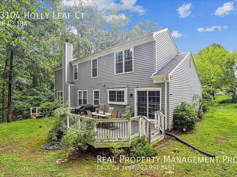 13104 Holly Leaf Ct — Photo 8