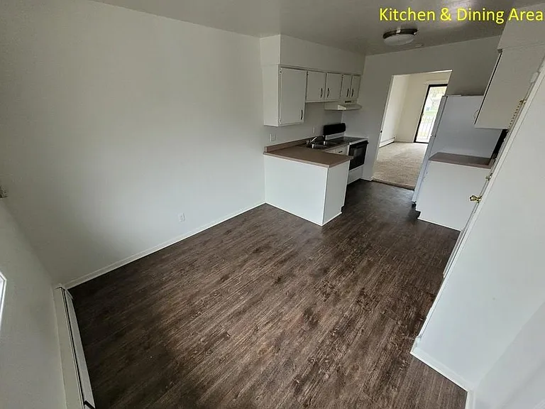 12 Maxwell St #4 — Photo 6
