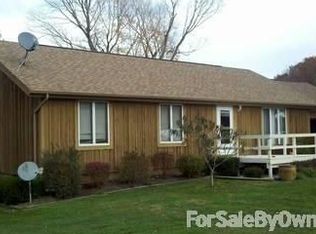 5064 N 1050th St, Paris, IL 61944