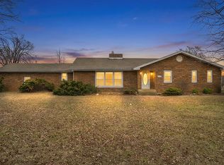 3916 S Springfield Avenue, Bolivar, MO 65613