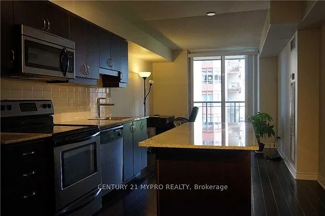 27 Rean Dr #428 — Photo 12