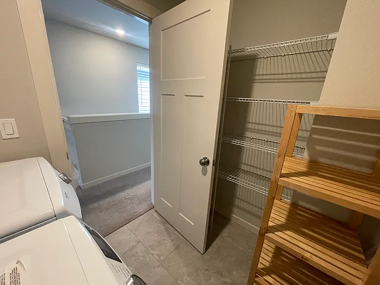 8775 SW Mohegan Ln — Photo 14