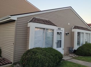 4506 Provincetown Dr, Country Club Hills, IL