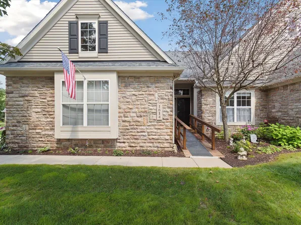 1614 Mallard Pond Dr, Howell, MI 48855