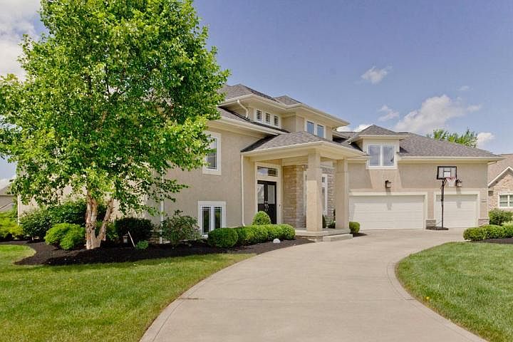 2nd image of 10610 Brinsworth Dr