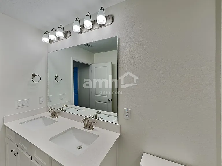 6210 Little Bluff Cir — Photo 24