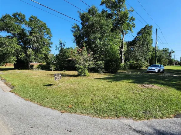 7650 Tippin Ave, Pensacola, FL 32514