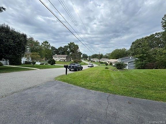 4th image of 129 Salem Road
