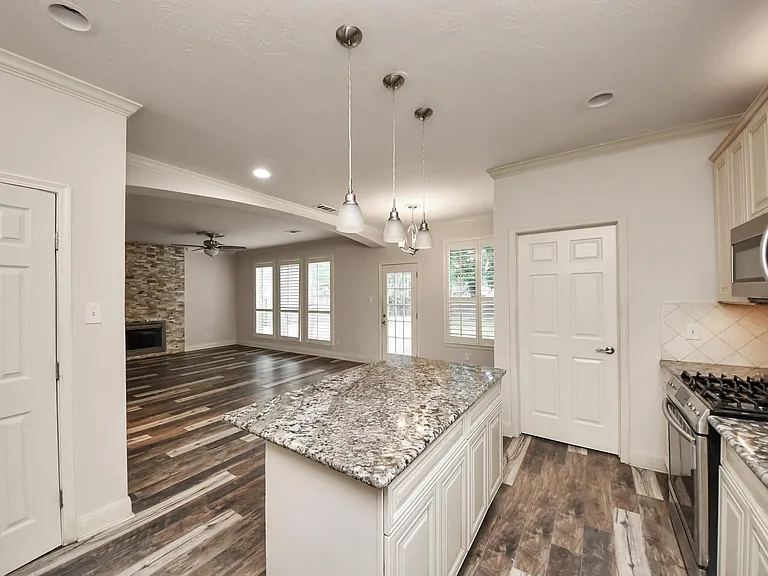 6314 Holly Canyon Ct — Photo 14