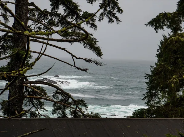 596 Marine Dr #1202, Ucluelet, BC V0R 3A0