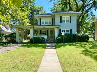 107 W 20th Ave, Hutchinson, KS 67502
