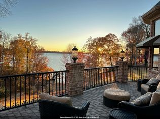 12955 Saint Andrews Dr, Athens, AL 35611