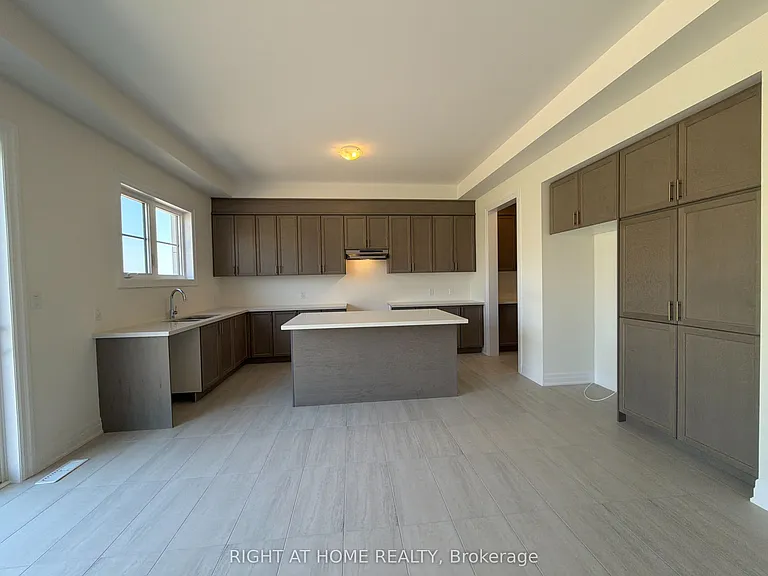2127 Binbrook Dr — Photo 13