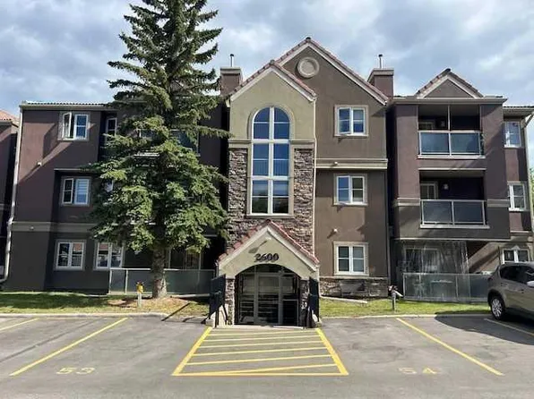2612 S Edenwold Hts NW, Calgary, AB T3A 3Y5