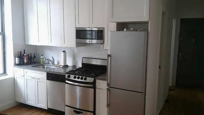 Rented by Sean Mashihi, LREB | media 20