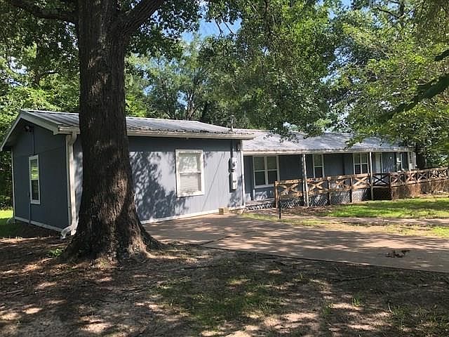 1st image of 102 Squaw Dr