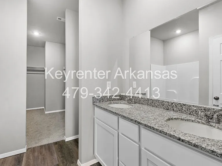 920 S Morningside Dr — Photo 15