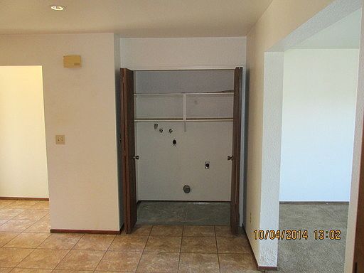 5th image of 222 Barretta St APT 3